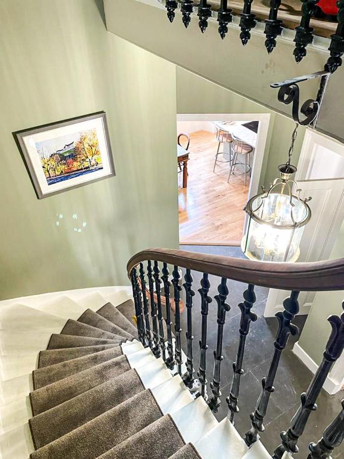 Remarkable 5Br Townhouse With Garden, Sleeps 12 เอดินบะระ ภายนอก รูปภาพ