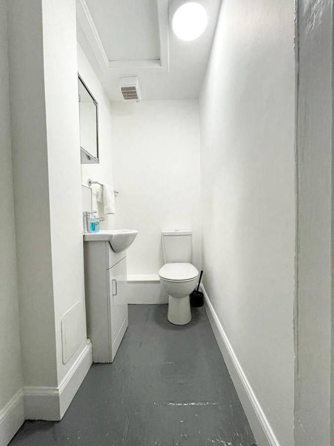 Remarkable 5Br Townhouse With Garden, Sleeps 12 เอดินบะระ ภายนอก รูปภาพ